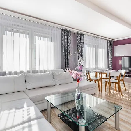 Apartment Osiedle Bocianie Gniazdo By Renters Kolobrzeg